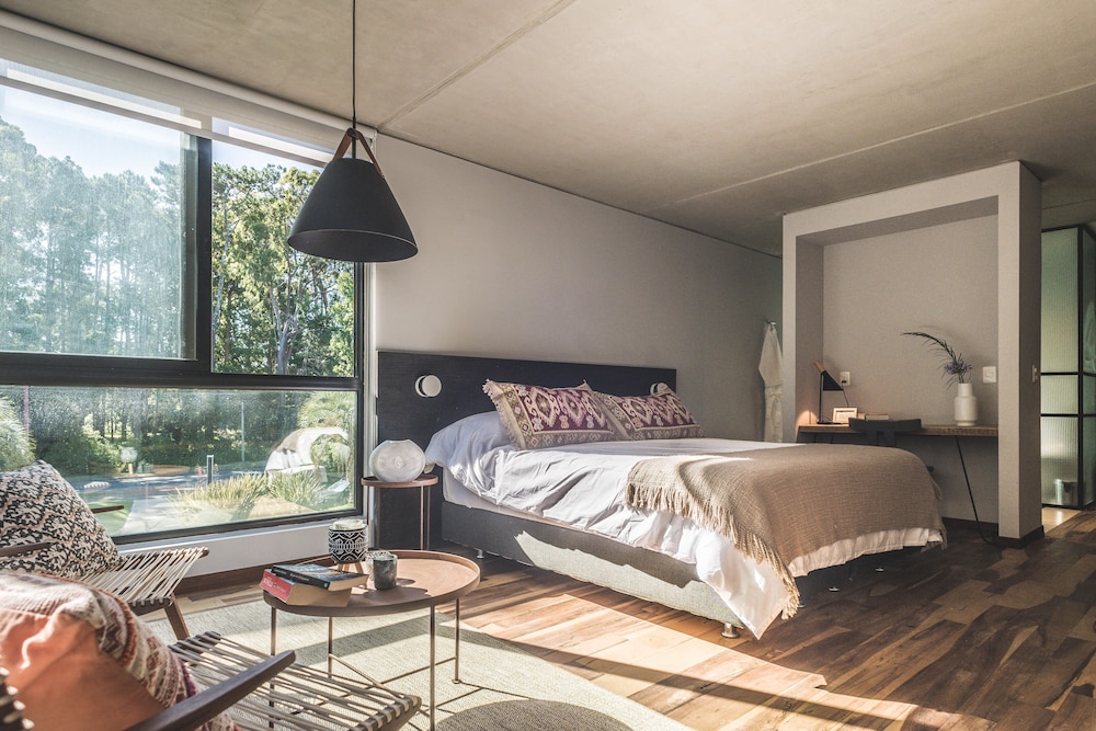 be house suites and spa by nobile