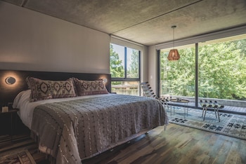 be house suites and spa by nobile