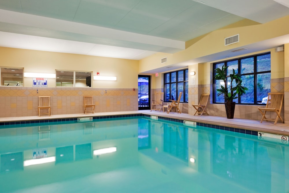 holiday inn express hotel and suites harriman by ihg