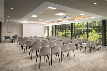 hilton garden inn paris la villette