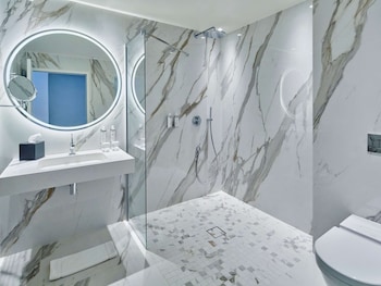 la licorne hotel troyes mgallery