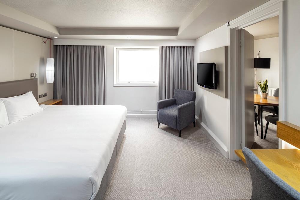 crowne plaza harrogate by ihg