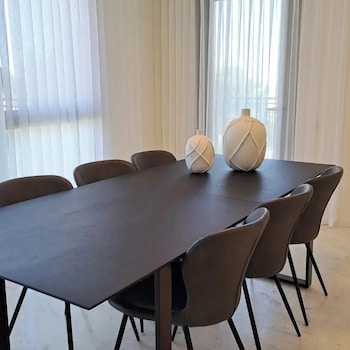 hematian hotel by effy