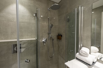 hematian hotel by effy