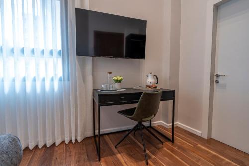 hematian hotel by effy