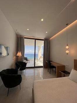 mythical coast wellness retreat