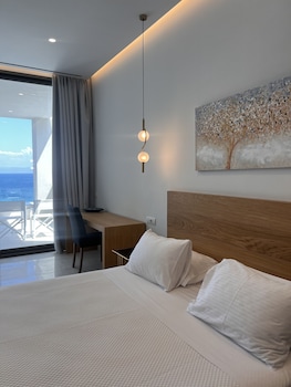 mythical coast wellness retreat