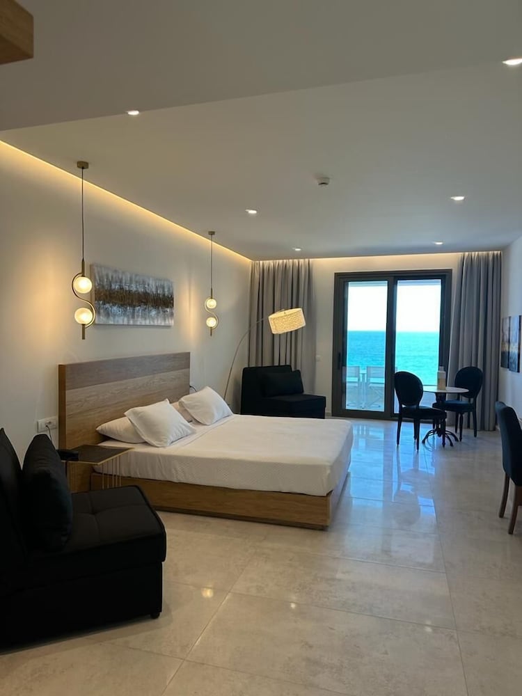 mythical coast wellness retreat