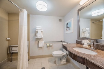 hampton inn oakland hayward