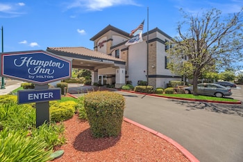 hampton inn oakland hayward
