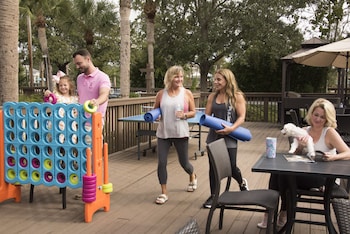 Holiday Inn Express Hilton Head Island By Ihg,10 Tanglewood Drive,3 star