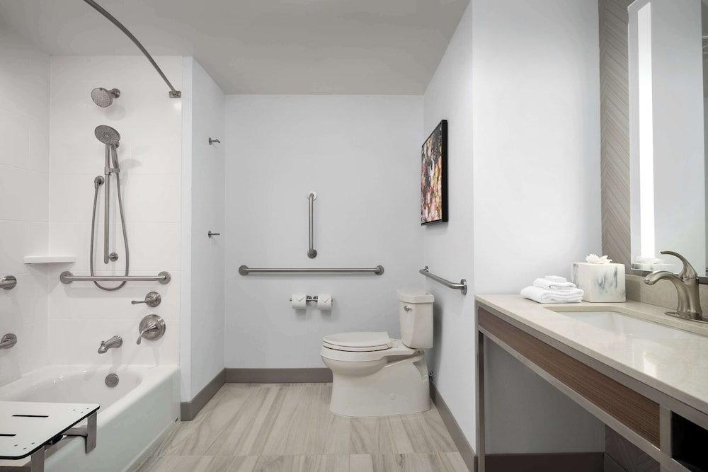 hilton garden inn florence cincinnati airport south