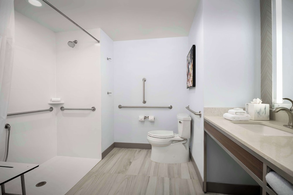 hilton garden inn florence cincinnati airport south