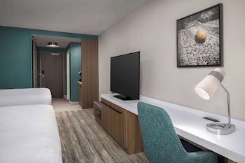 hilton garden inn florence cincinnati airport south