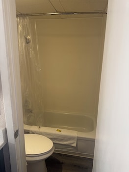 travelodge by wyndham rockford south