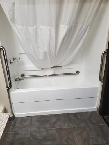 quality inn and suites
