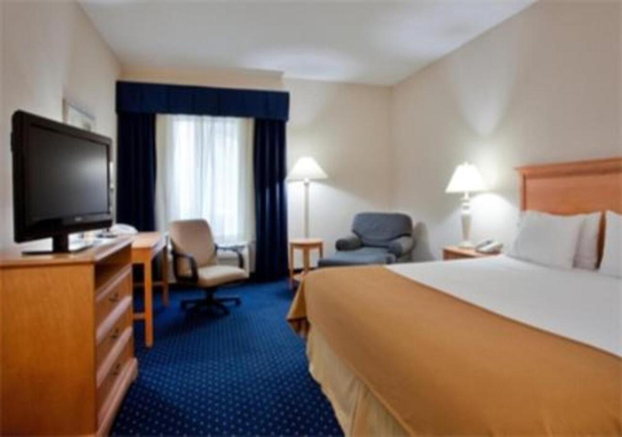 holiday inn express and suites richmond north ashland by ihg