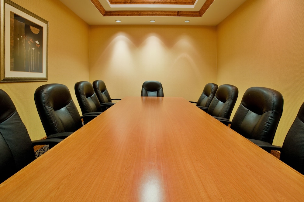 holiday inn express and suites richmond north ashland by ihg
