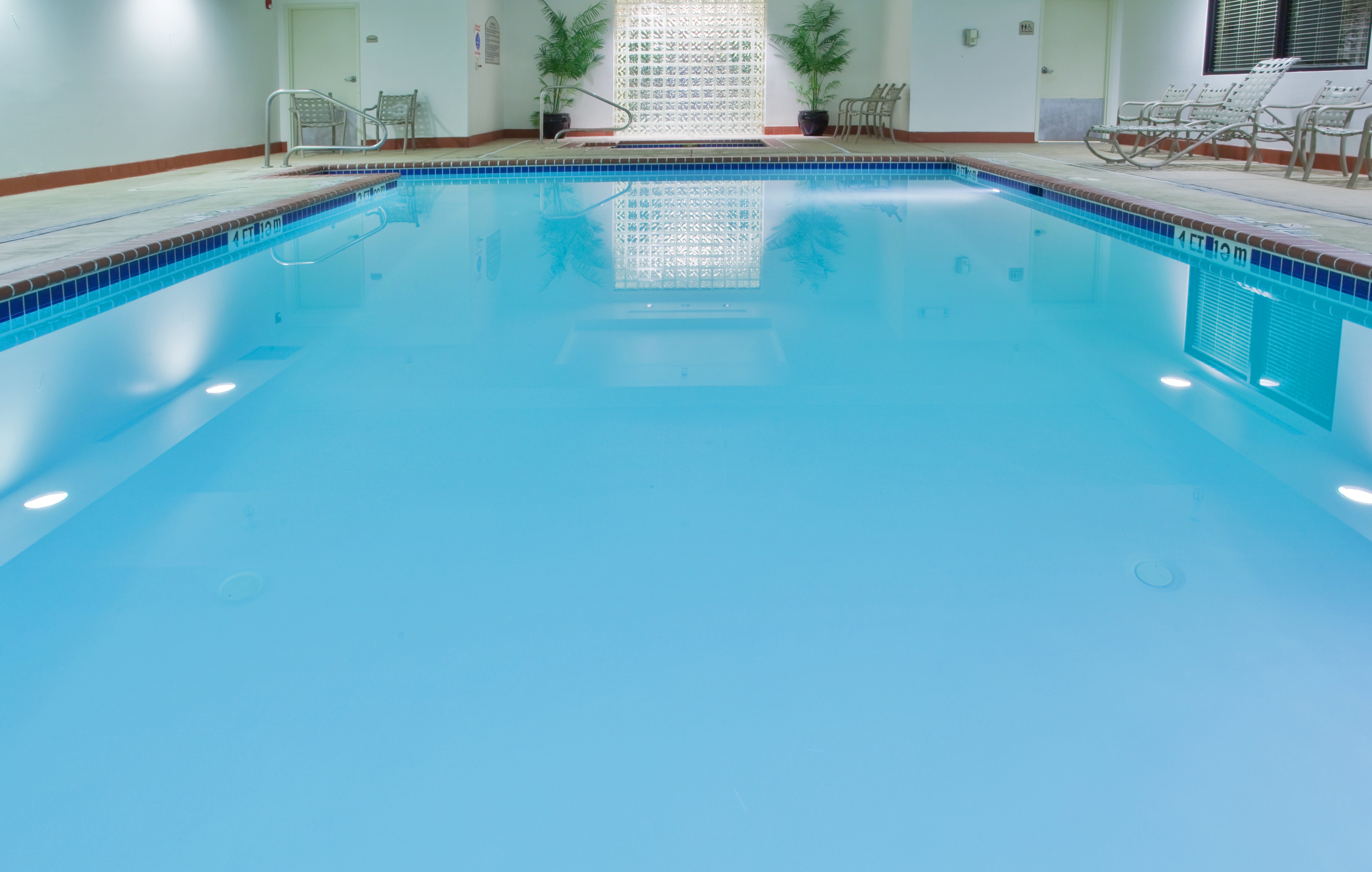 holiday inn express and suites richmond north ashland by ihg