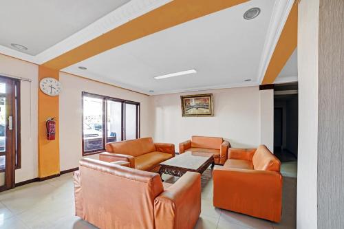 wisma kuta karang baru by oyo