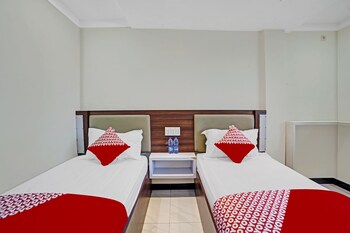 wisma kuta karang baru by oyo