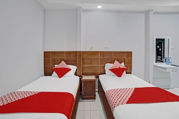 wisma kuta karang baru by oyo
