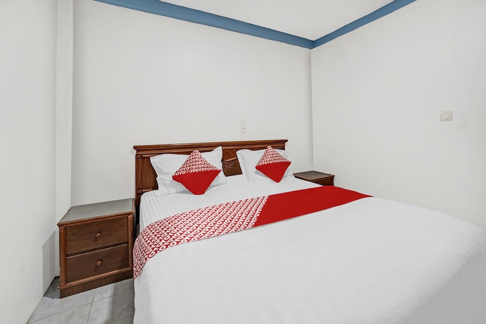 wisma kuta karang baru by oyo