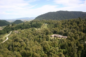 treetops lodge and estate