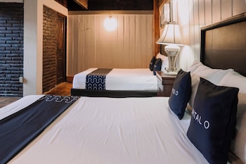 capital o hotel villa azura