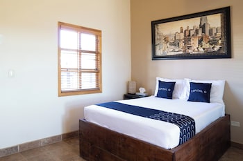 capital o hotel villa azura