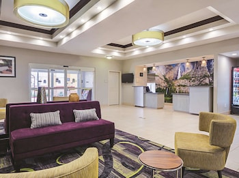 La Quinta Inn & Suites By Wyndham Fresno Northwest,California>>Fresno,3 star