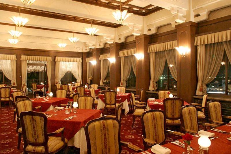 Gamagori Classic Hotel,Near Takeshima Beach,3 star