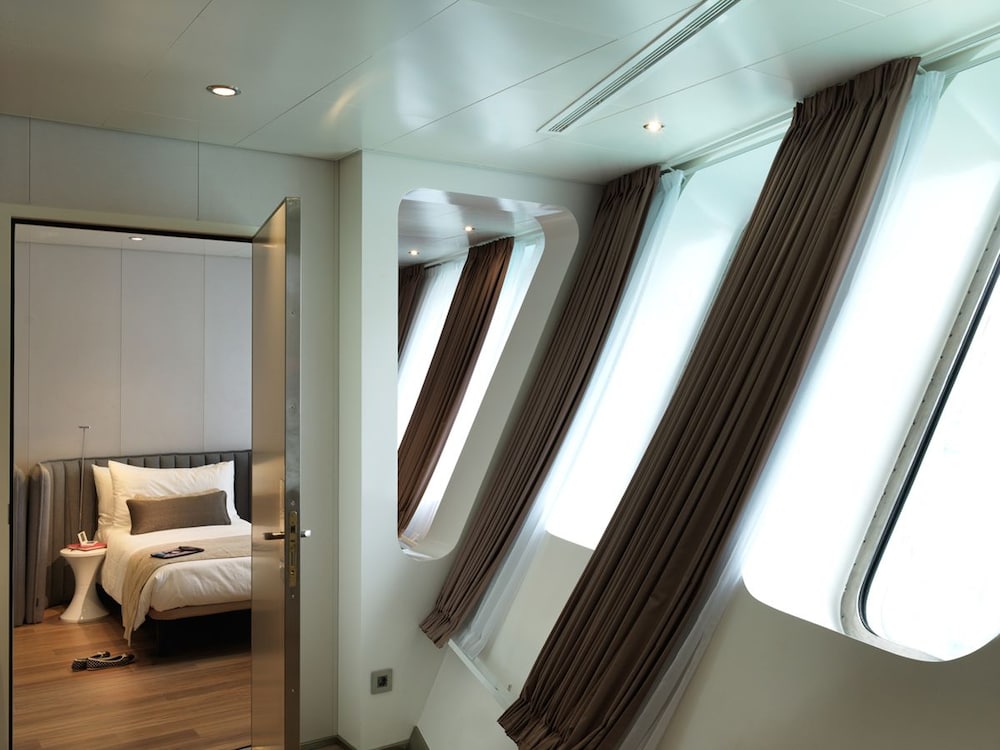 sunborn gibraltar yacht hotel resort