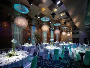 sunborn gibraltar yacht hotel resort