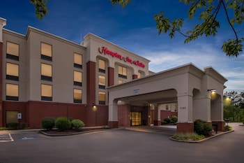 hampton inn and suites richmond virginia center