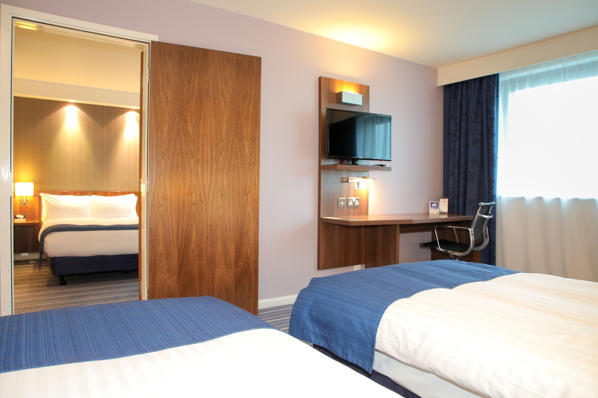 holiday inn express london heathrow t5 by ihg