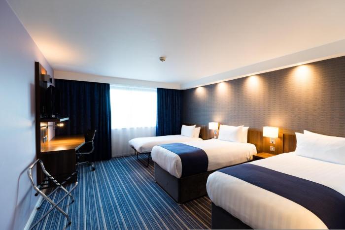 holiday inn express london heathrow t5 by ihg