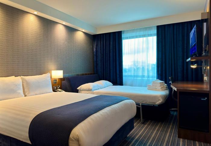 holiday inn express london heathrow t5 by ihg