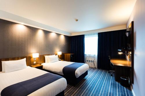 holiday inn express london heathrow t5 by ihg