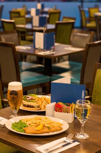 holiday inn express london heathrow t5 by ihg