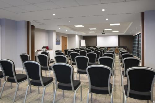 holiday inn express london heathrow t5 by ihg