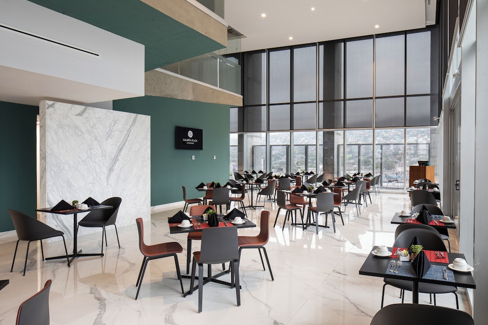 galeria plaza monterrey