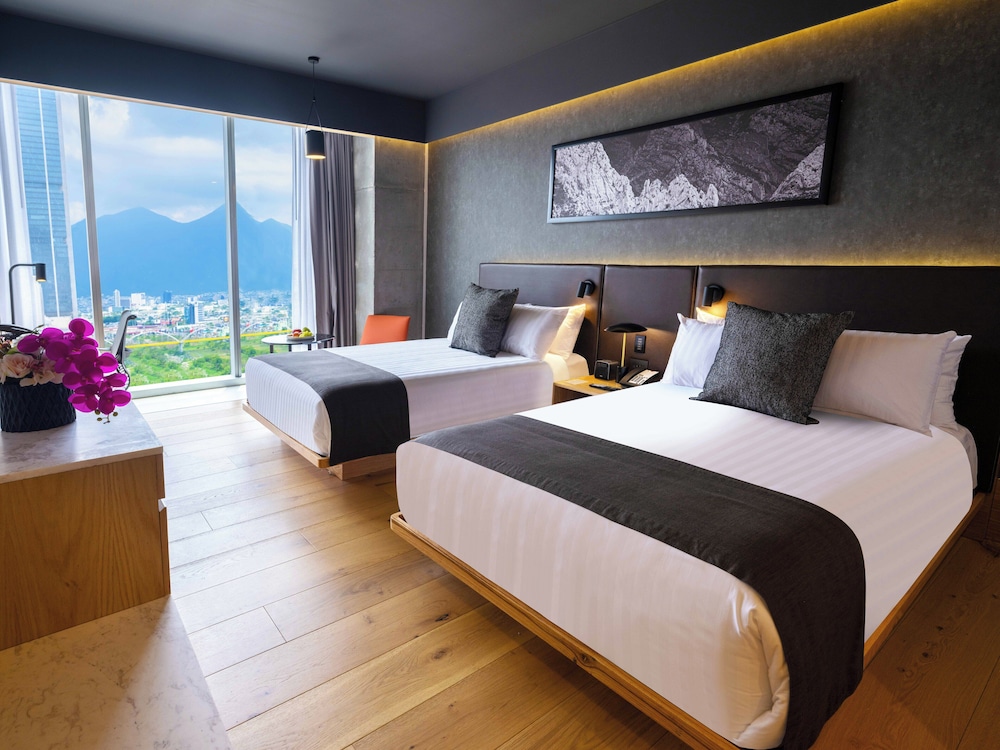 galeria plaza monterrey