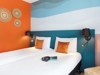 ibis styles miramas provence