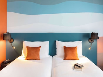 ibis styles miramas provence