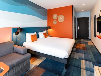 ibis styles miramas provence