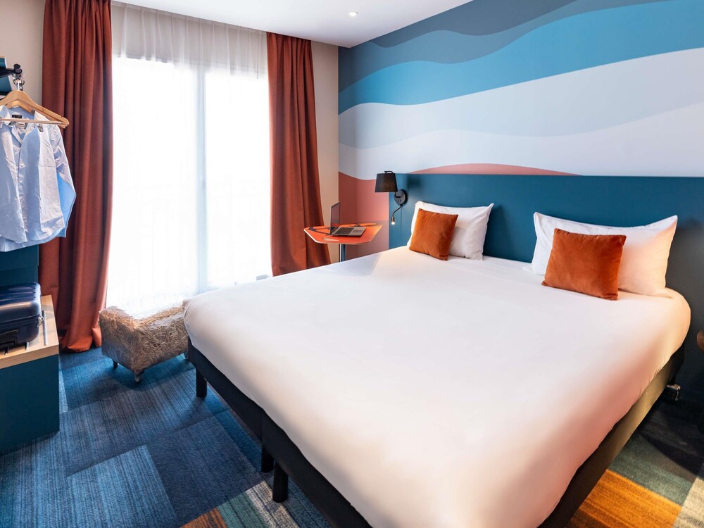 ibis styles miramas provence