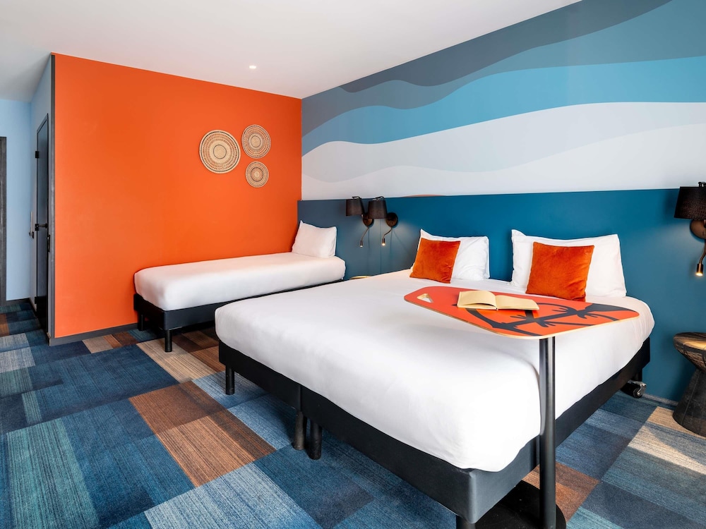 ibis styles miramas provence