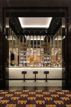 waldorf astoria doha west bay