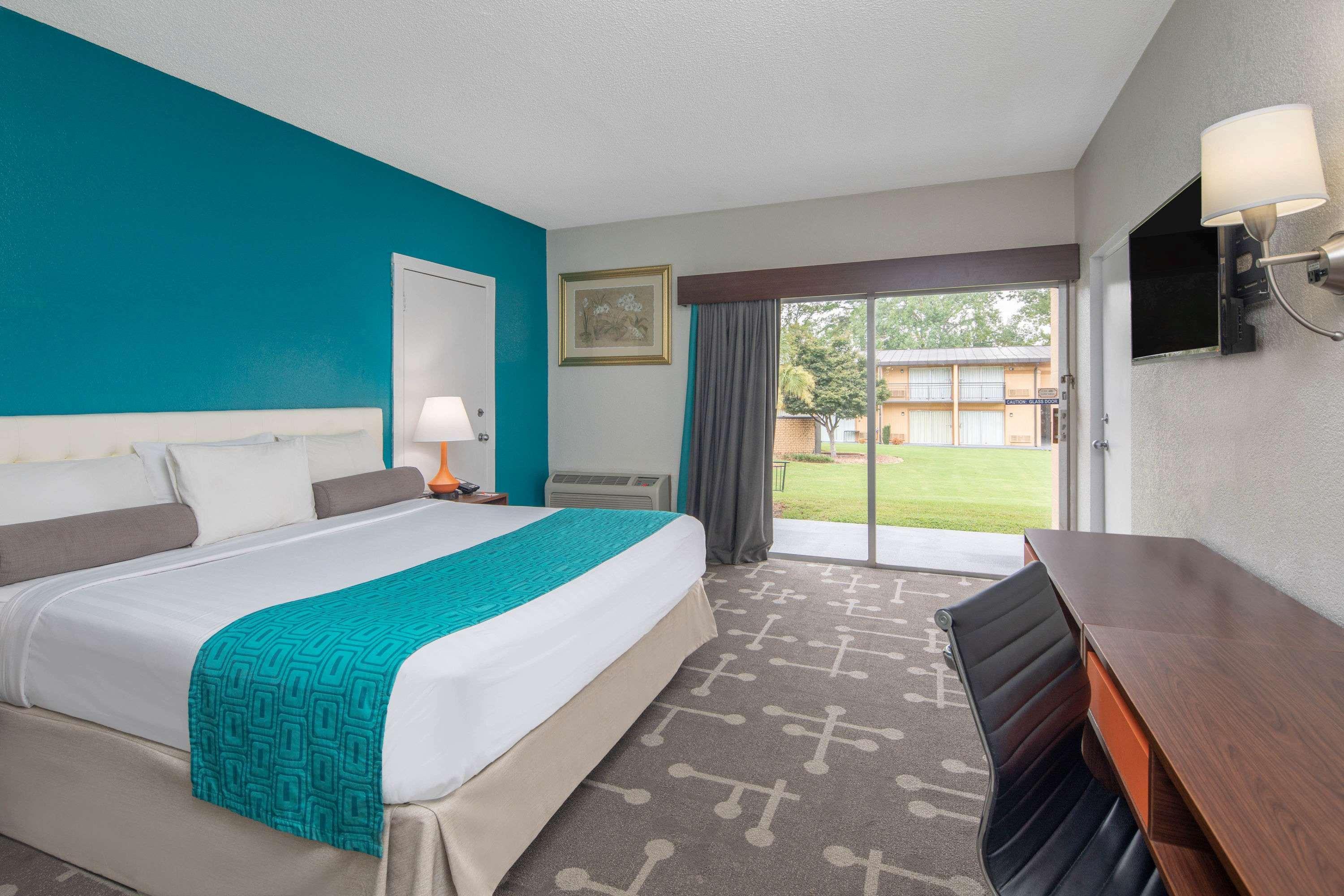 Howard Johnson By Wyndham Athens,Georgia>>Athens,2 star
